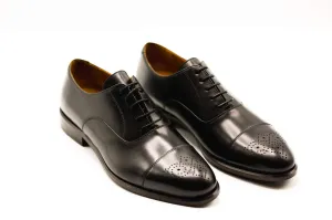 Black Medallion Oxford