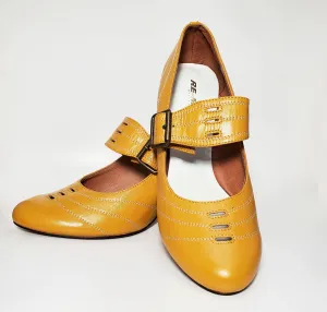 It Girl Mustard 1920's Style Heels LAST PAIR!